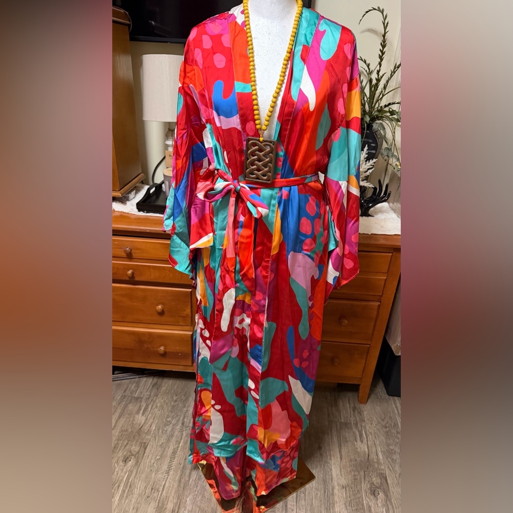 Flying Tomato Multicolor Satin belted Kimono Ensemble set - Picture 7 of 17